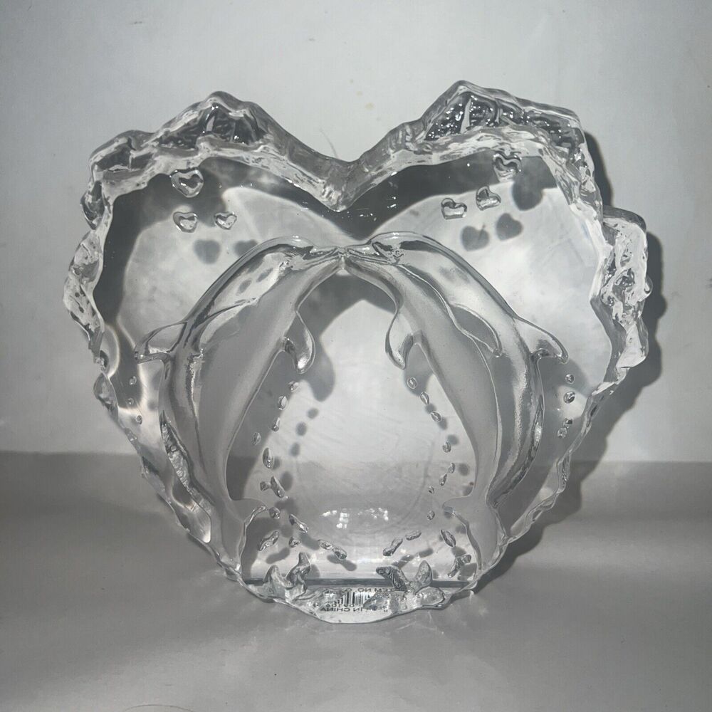 Two Dolphins Kissing Heart Laser Etched Crystal Clear See Through Ocean Sea